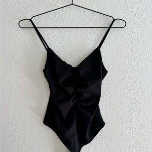 H&M Black Ruched V-Neck Spaghetti Strap Bodysuit - NEW